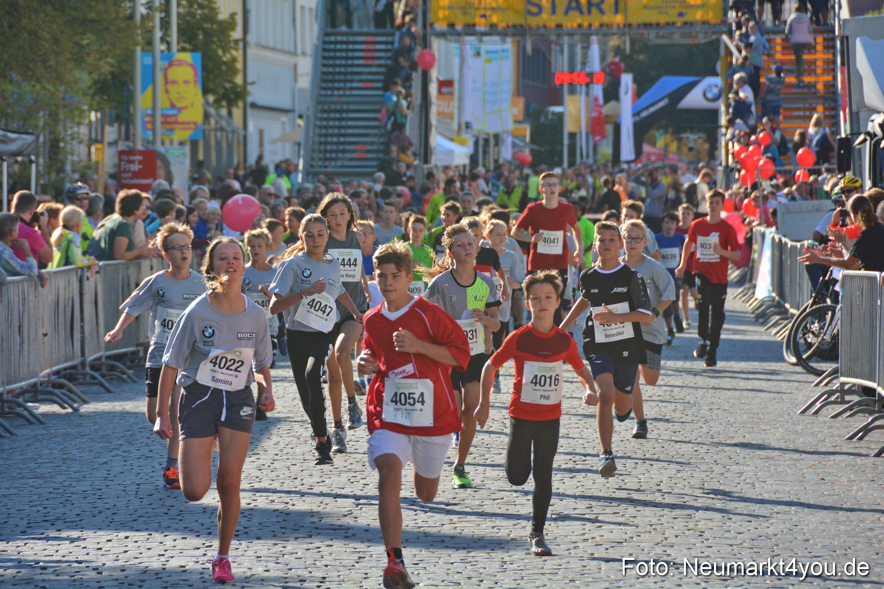 Unterer Markt Stadtlauf Neumarkt 2018 0027